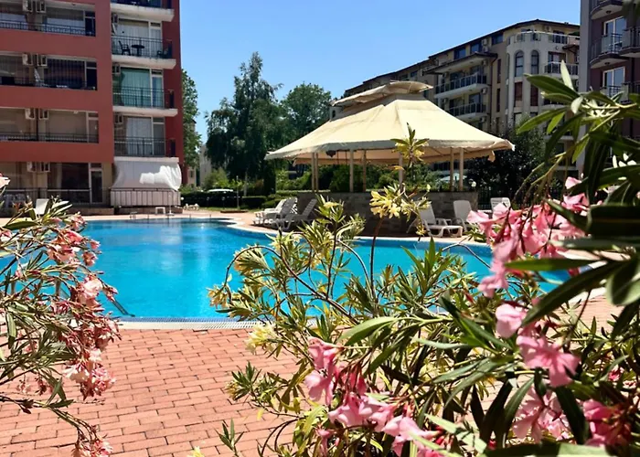 Nani -sunny アパート サニービーチ