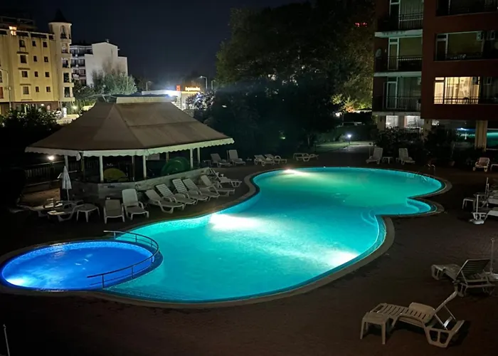 Nani -sunny アパート