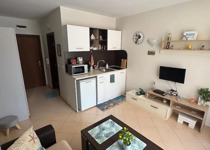 アパート Nani -sunny *