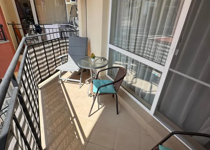 Nani -sunny アパート サニービーチ